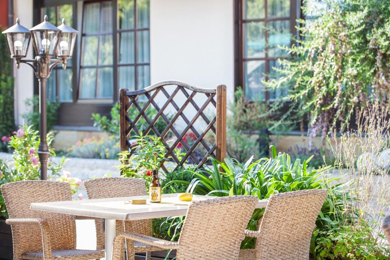 Hotel Brauerei Gasthof Hoehn เมมเมลส์ดอร์ฟ ภายนอก รูปภาพ