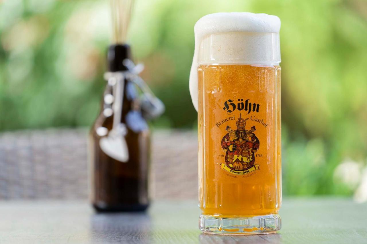 Hotel Brauerei Gasthof Hoehn เมมเมลส์ดอร์ฟ ภายนอก รูปภาพ