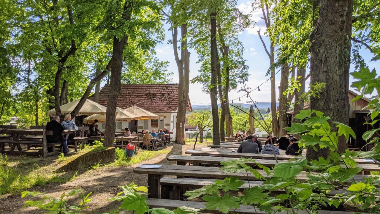 Hotel Brauerei Gasthof Hoehn เมมเมลส์ดอร์ฟ ภายนอก รูปภาพ