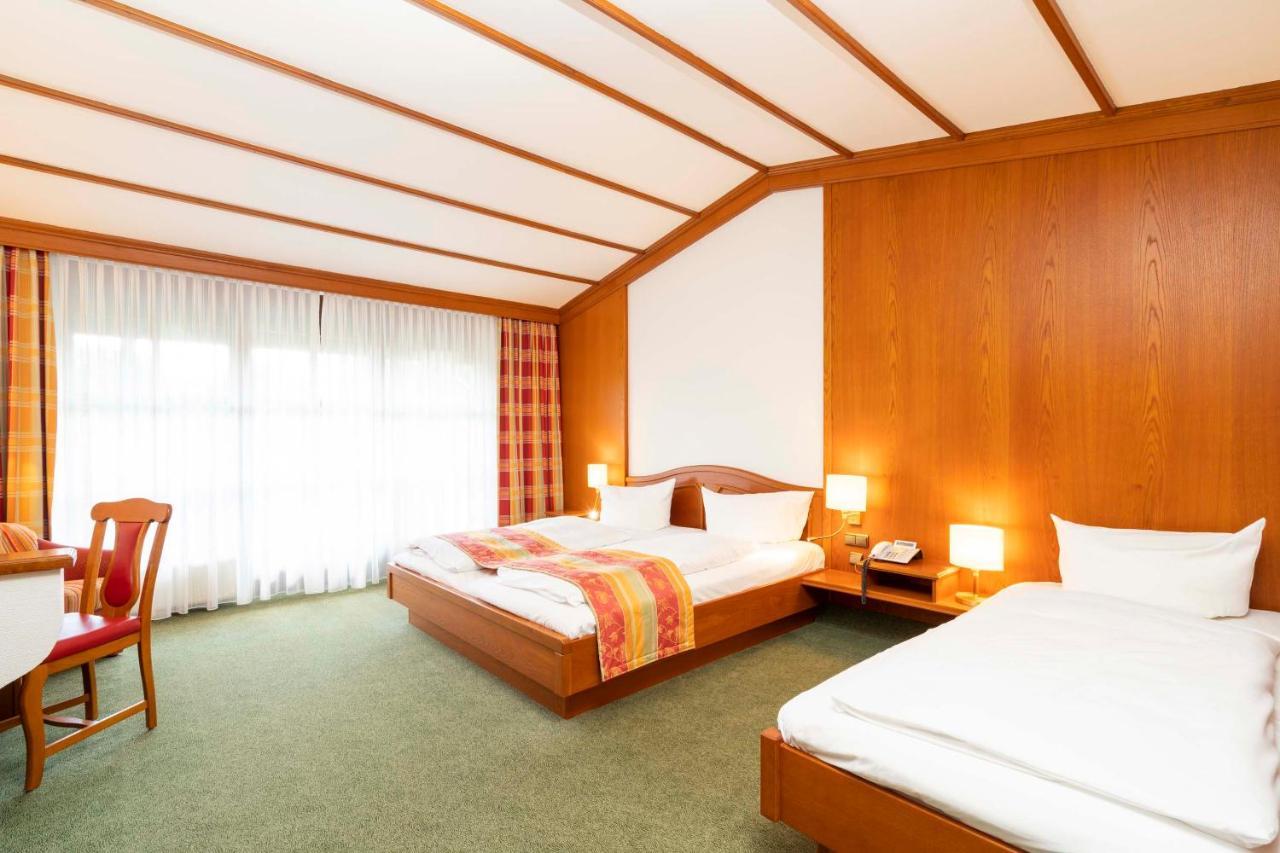 Hotel Brauerei Gasthof Hoehn เมมเมลส์ดอร์ฟ ภายนอก รูปภาพ