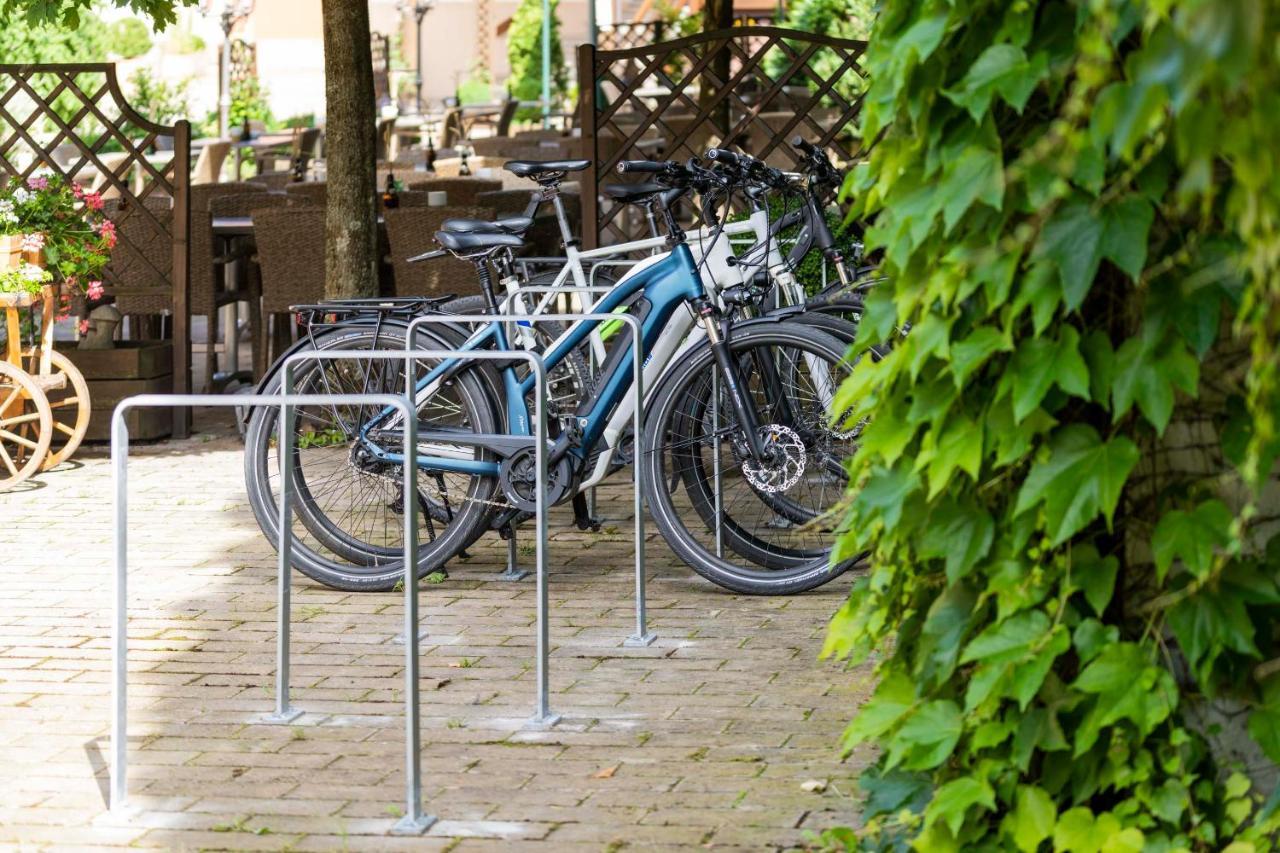 Hotel Brauerei Gasthof Hoehn เมมเมลส์ดอร์ฟ ภายนอก รูปภาพ